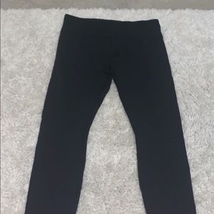 Black lululemon leggings